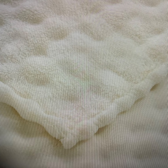Faux Fur Throw Blanket with 3D Bubbles Ivory - Picture 7 of 7